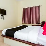 Collection O 38804 Eight Steps Resort