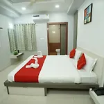 Hotel Silver Cloud
