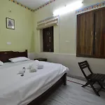 Hotel Bawarri Haveli