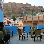 Madhur Villa Guest House