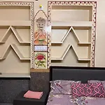 Moon Night Guest House