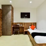 Capital O Maurya Inn