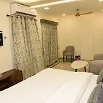 Holiday Out Hotel