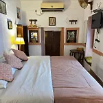 Shahi Guest House