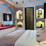 Shahi Guest House