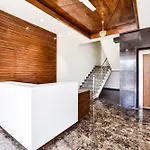 Capital O Maurya Inn