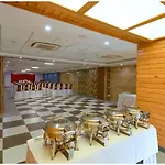 Hotel Shri Ram Empire