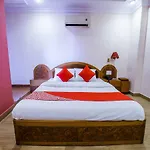 Oyo 13935 Hotel Shree Celebration
