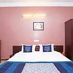 Oyo 9852 Leela Villas Guest House