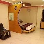 Hotel Shriram Residency
