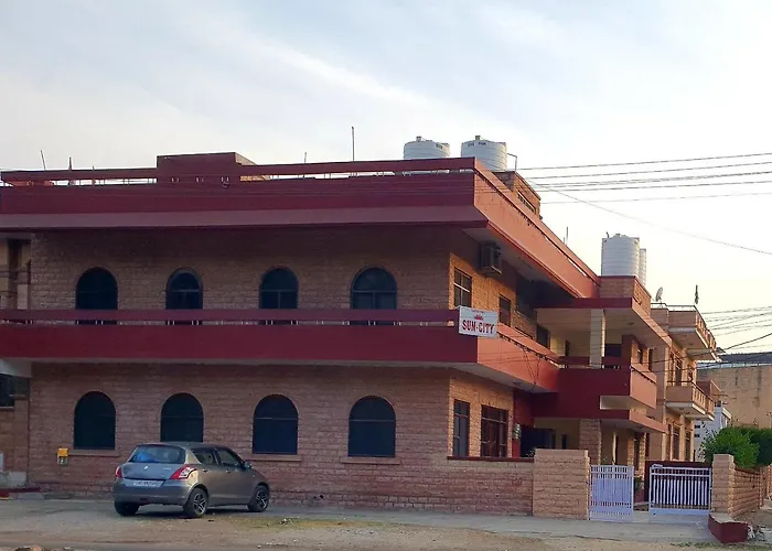 Hotel Gajender Niwas Sun City A Boutique Stay