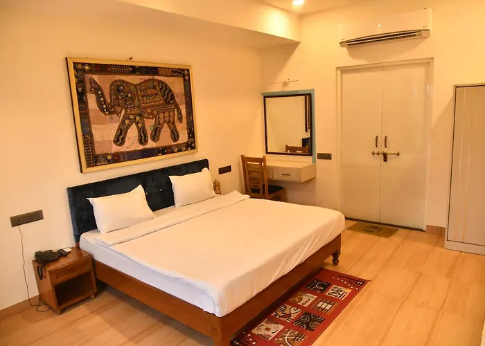 Irish Courtyard Inn