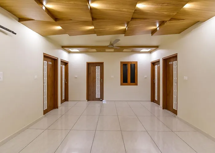 Hotel O Jagmohan Hotel