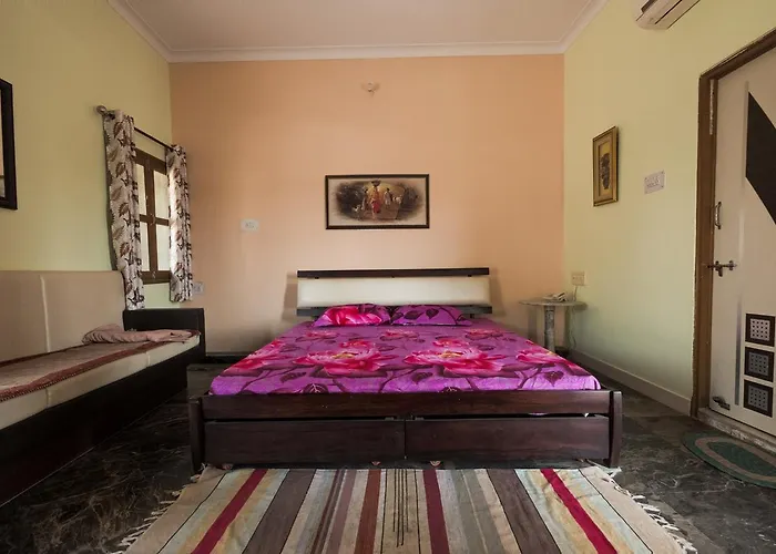 Ganesham Guest House