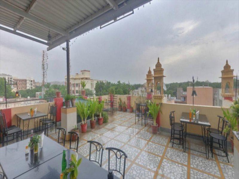 Hotel Raman Palace 3*