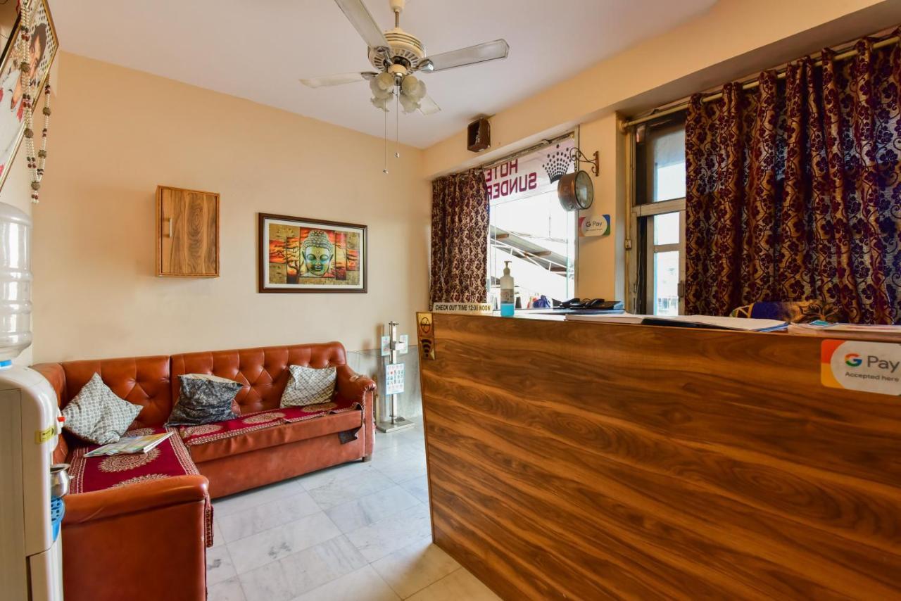 Oyo 72463 Sunder Palace Hotel