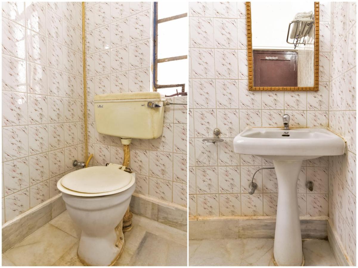 Oyo 72463 Sunder Palace Hotel 3*
