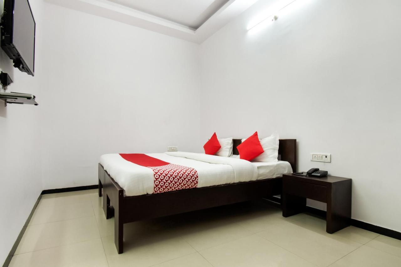 Hotel Oyo 43484 Real Residency