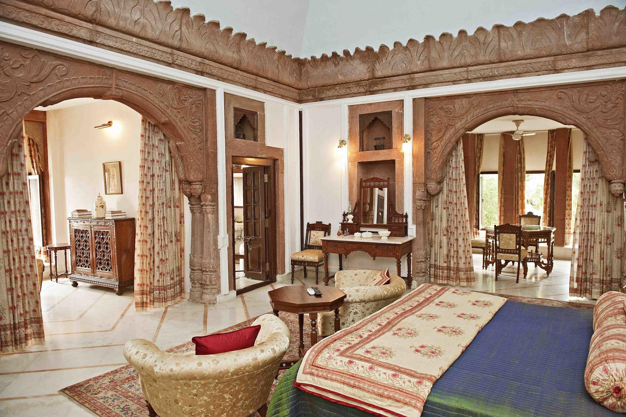 Resort Welcomheritage Bal Samand Palace Jodhpur (Rajasthan)