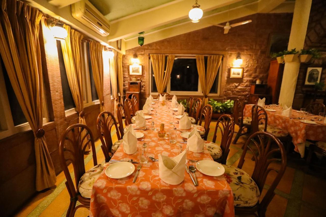 Welcomheritage Bal Samand Palace
