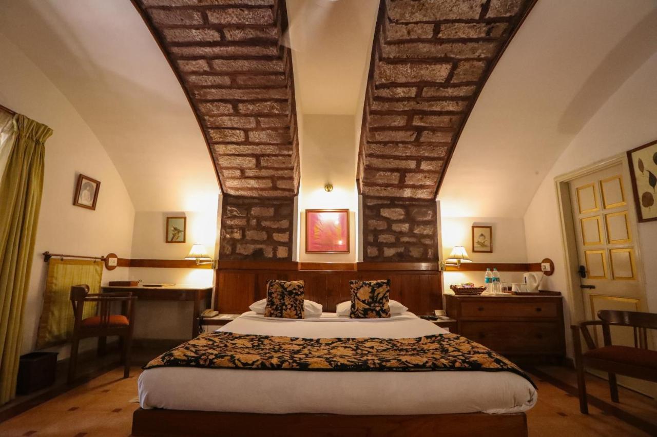 Welcomheritage Bal Samand Palace Resort Jodhpur (Rajasthan)