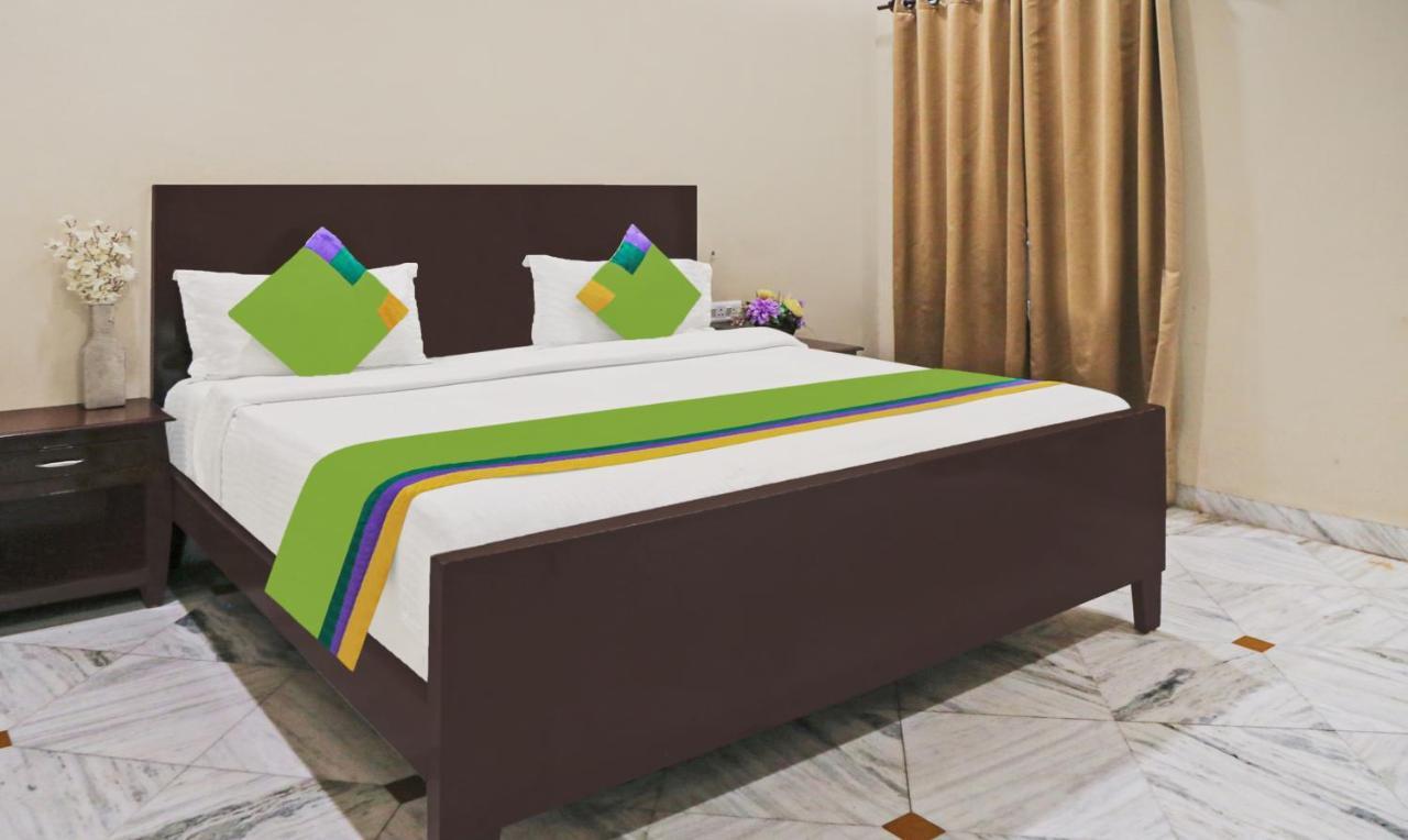 Hotel Oyo 2593 The Marwar & Gardens 3*