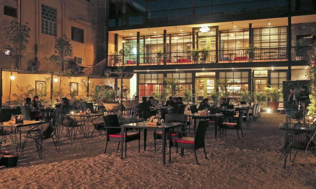 Hotel Oyo 2593 The Marwar & Gardens