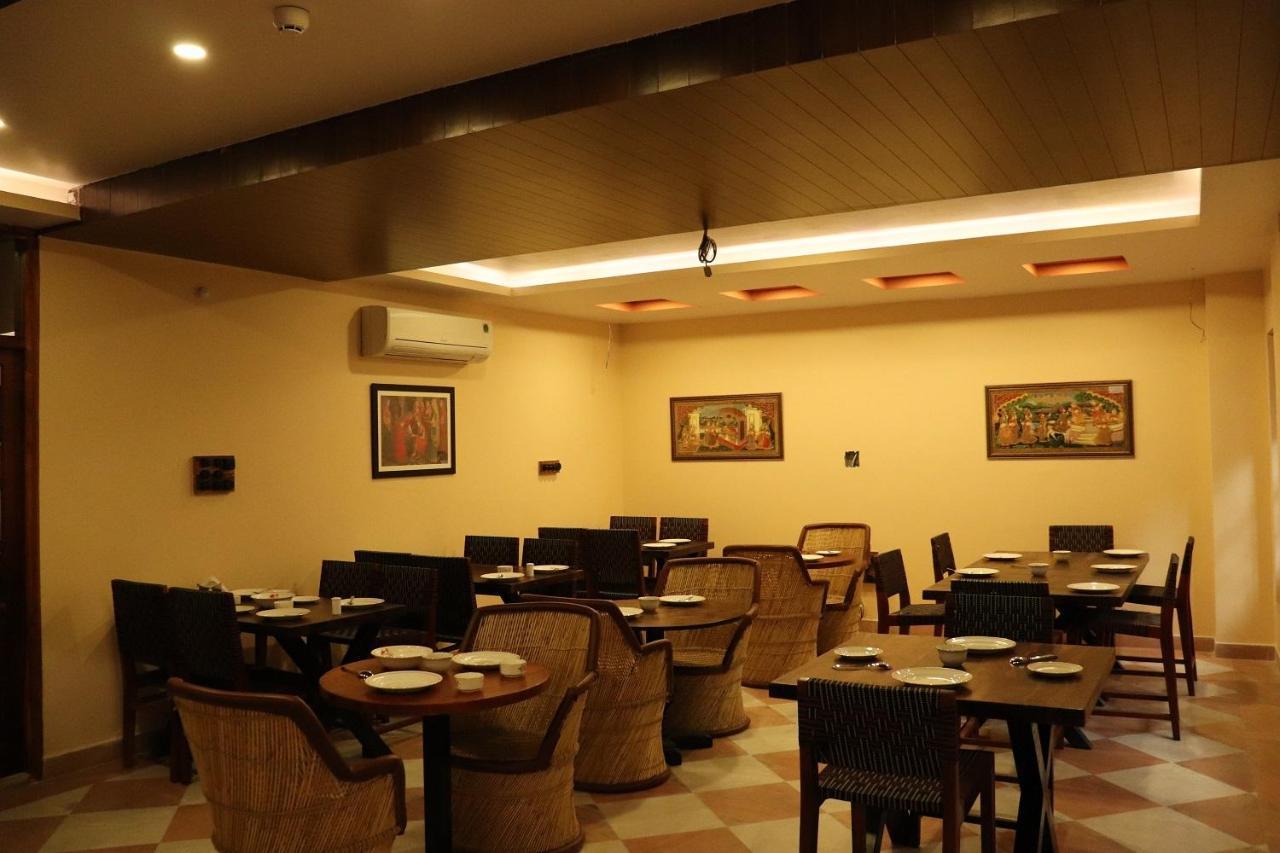 Balarwa Haveli Guest house *