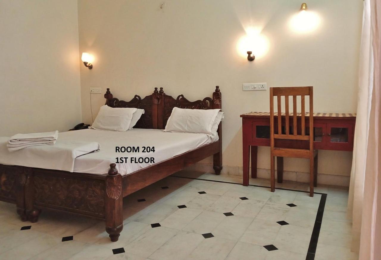 Hotel Rigmor Haveli *