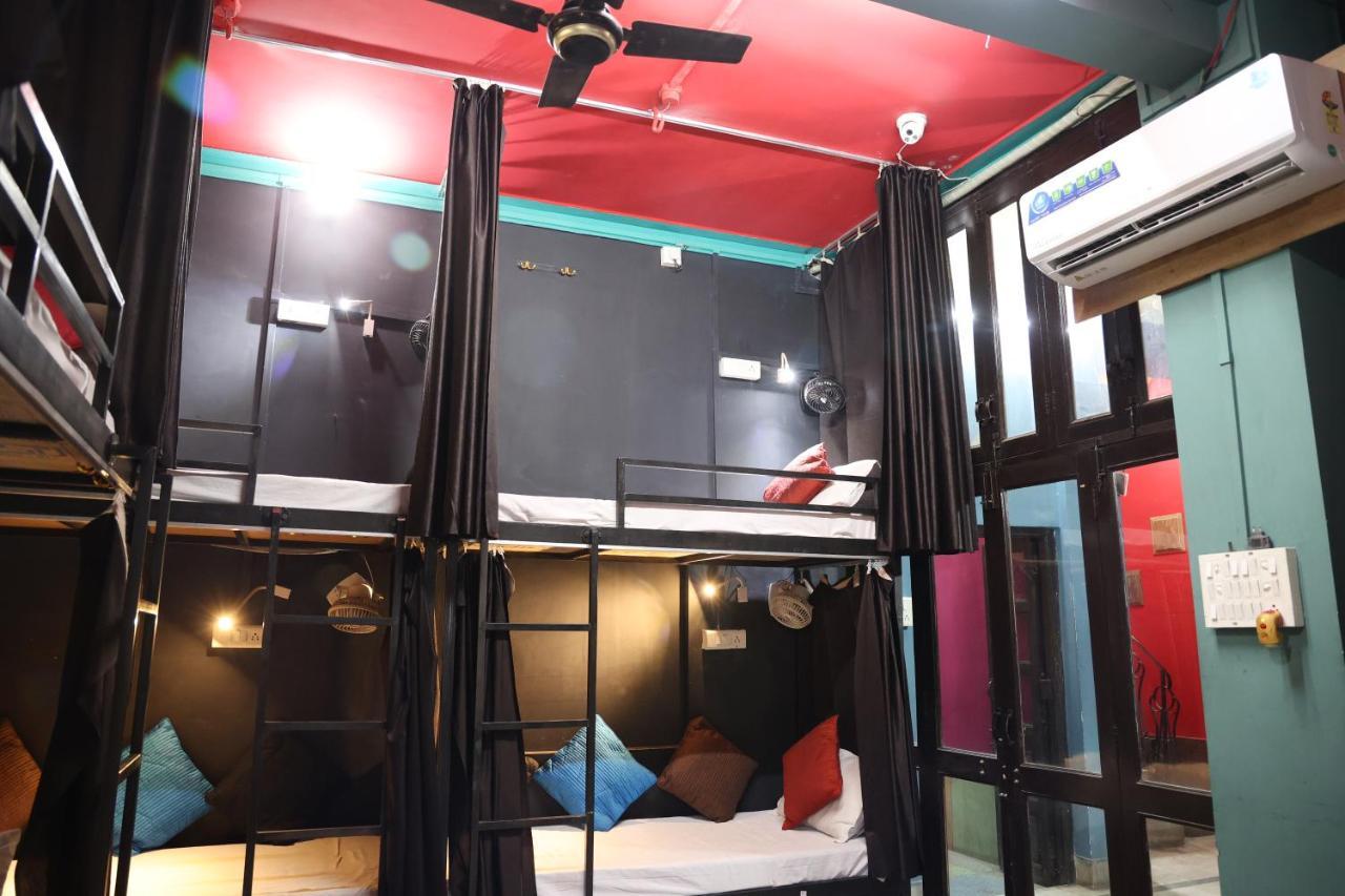 Santkripa Backpackers 400 Mtr From Railway Station