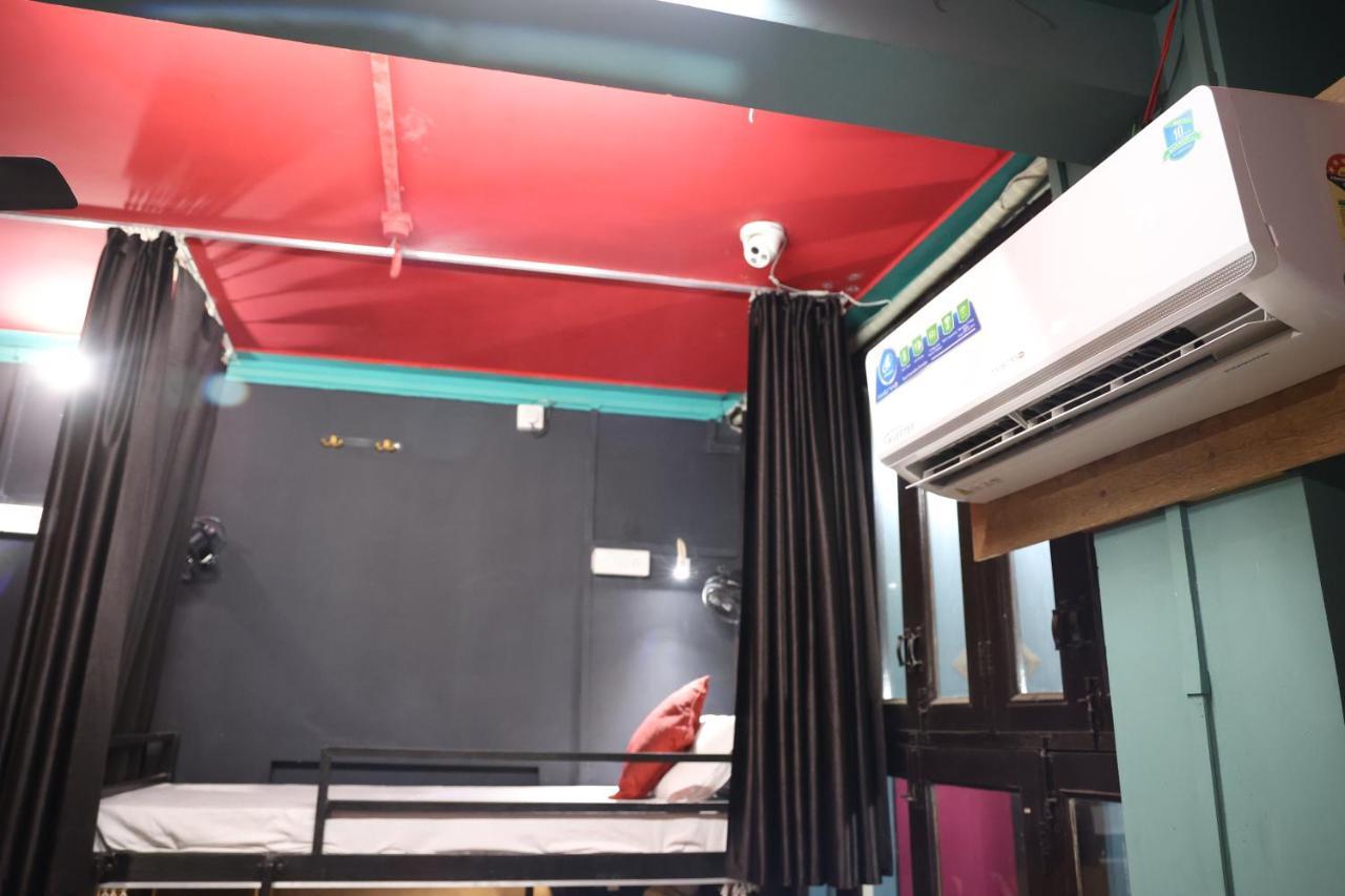 Hostel Santkripa Backpackers 400 Mtr From Railway Station