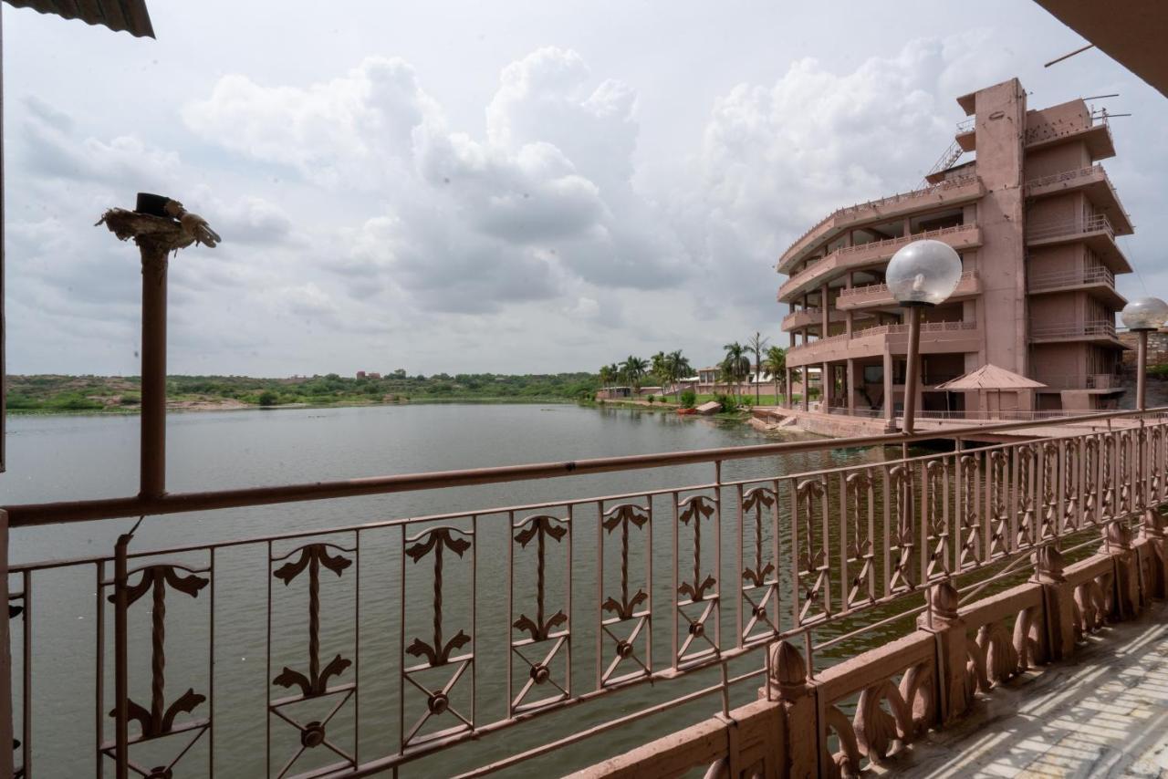 Lake View And