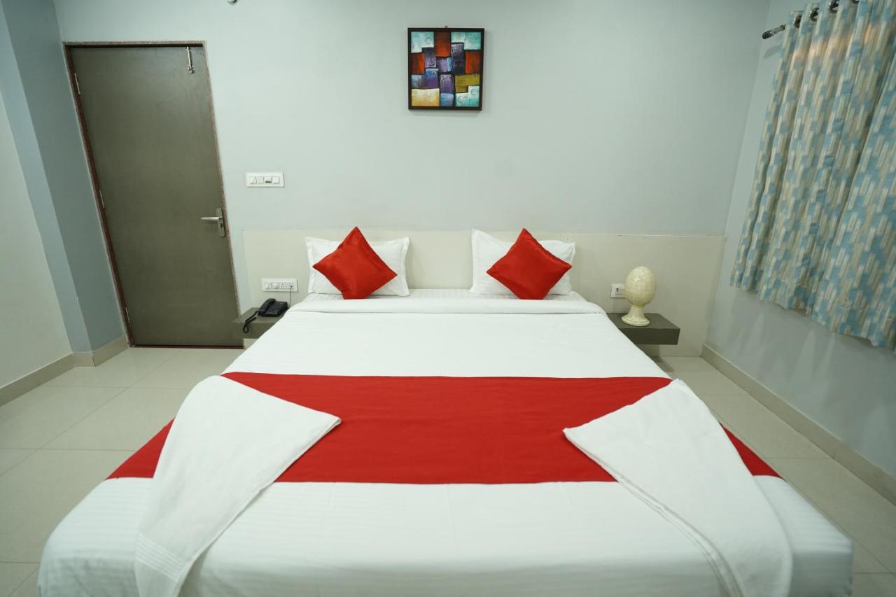 Hotel Silver Cloud