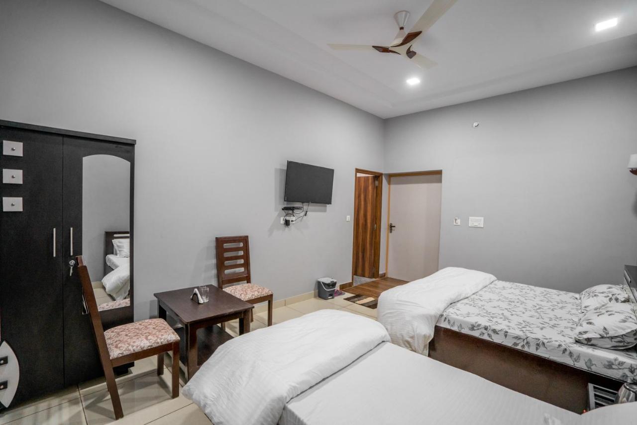 Golden Cave Hotel