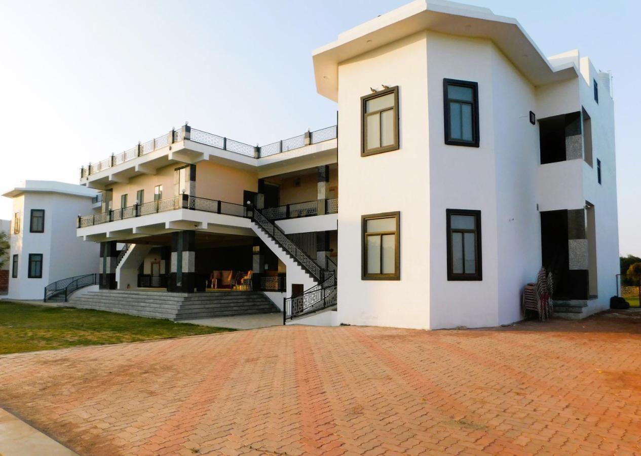 Hotel Golden Cave Jodhpur (Rajasthan)