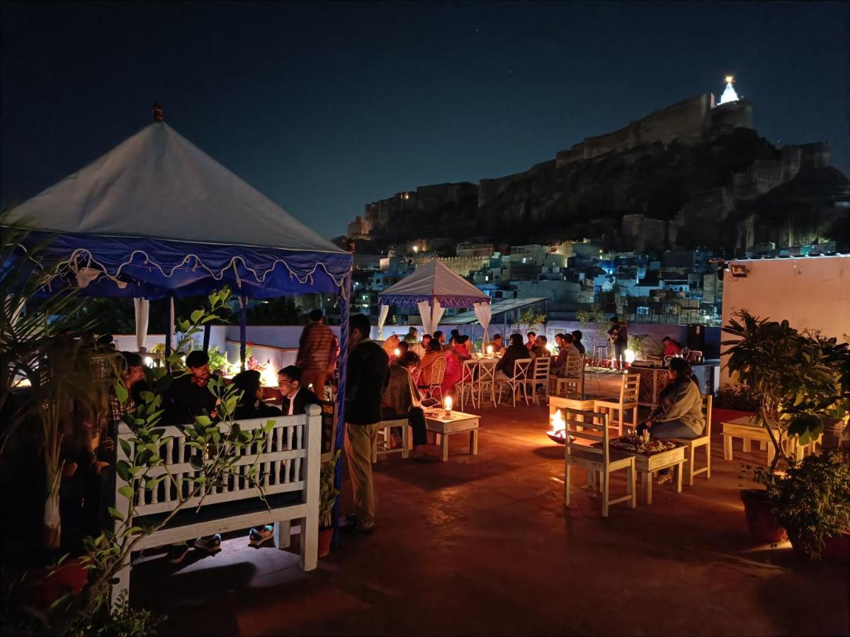 Rani Mahal 3*