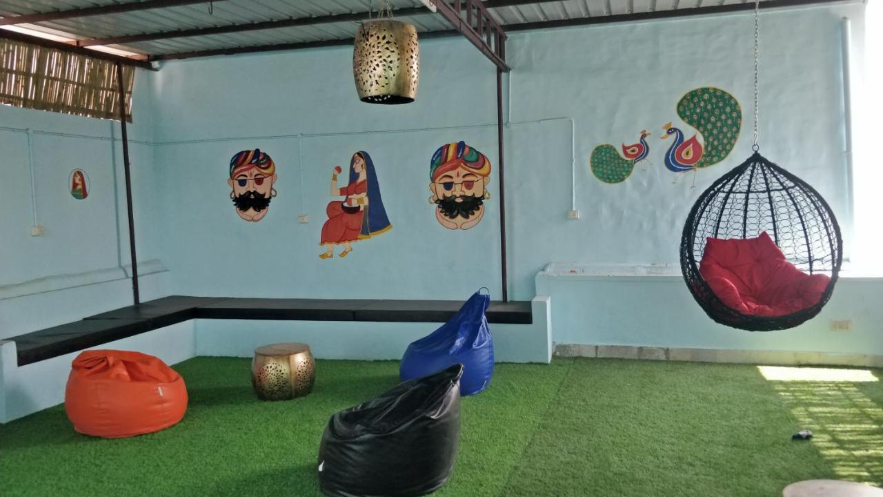 Hostel Santkripa Backpackers 400 Mtr From Railway Station Jodhpur (Rajasthan)