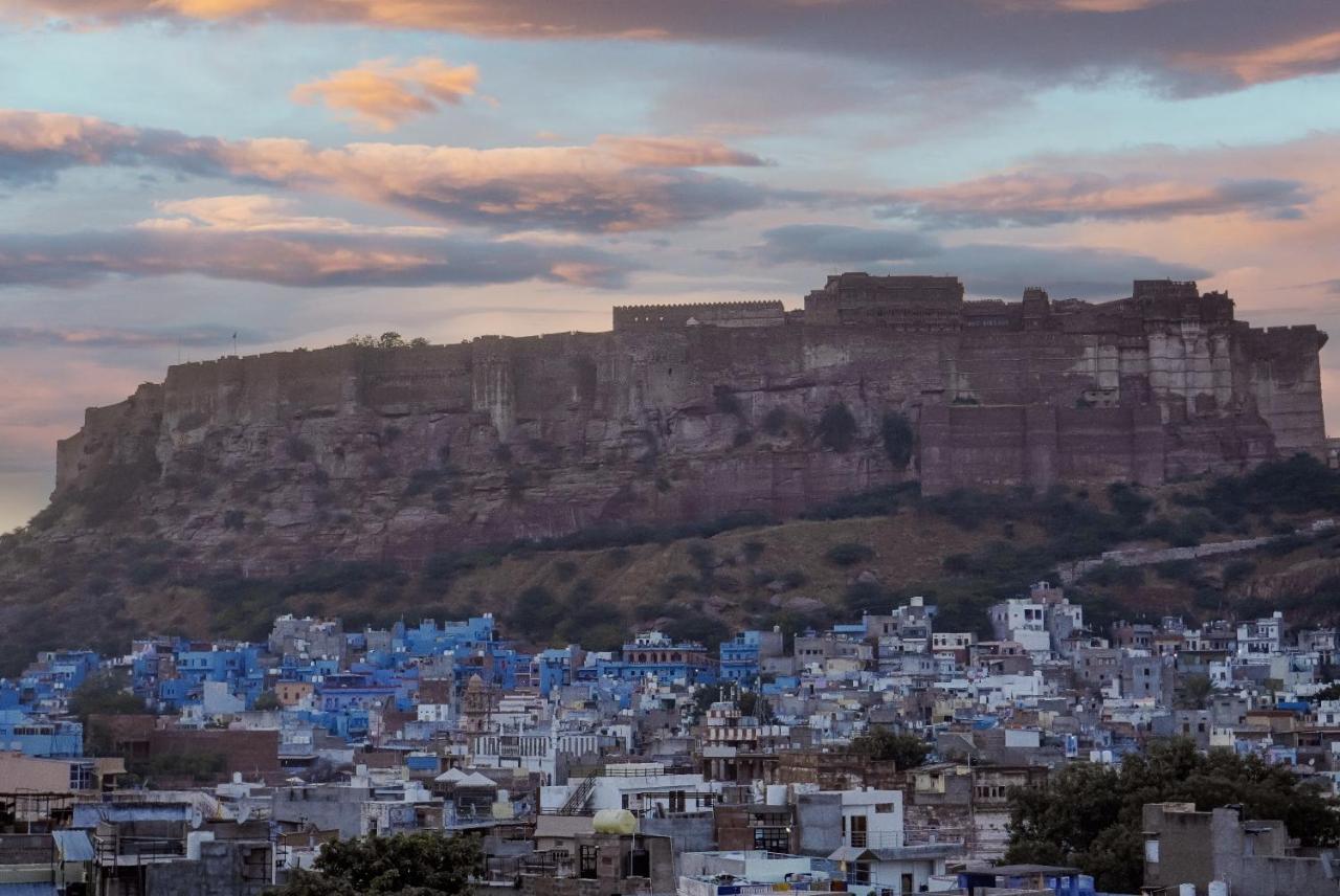 Hinduja Haveli Gulab Sagar Hotel Jodhpur (Rajasthan)
