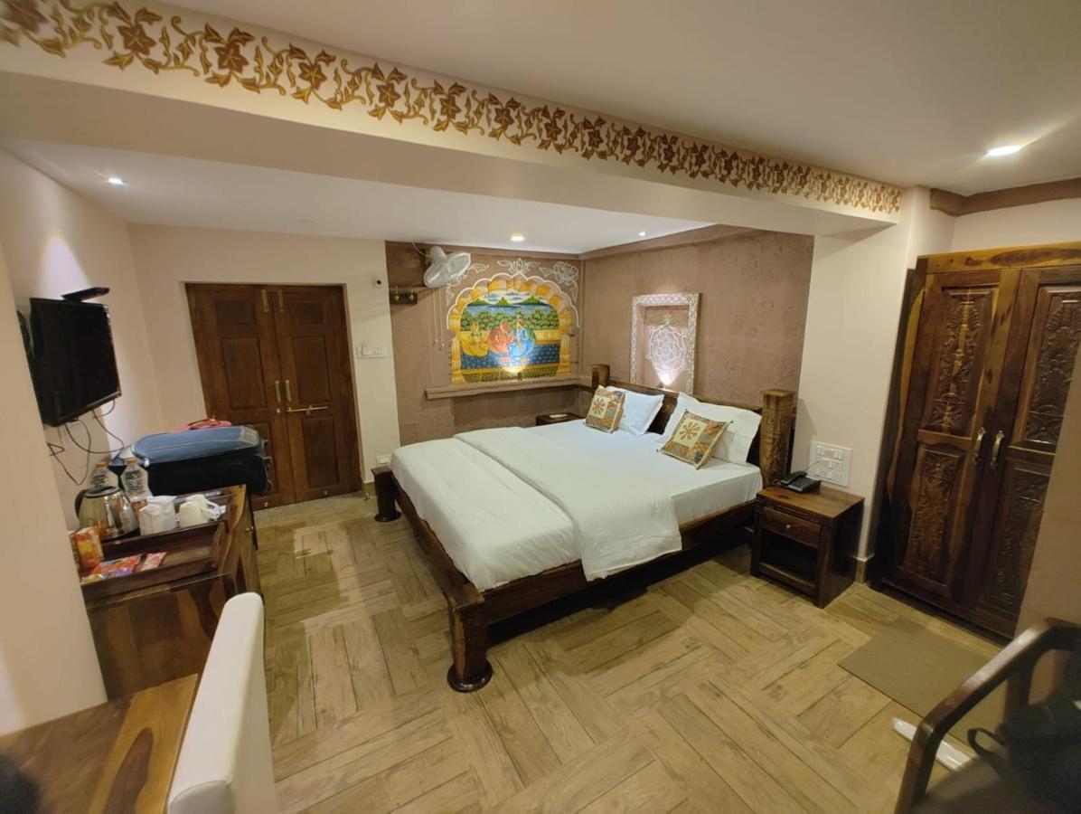 Khamma Heritage Guest house *