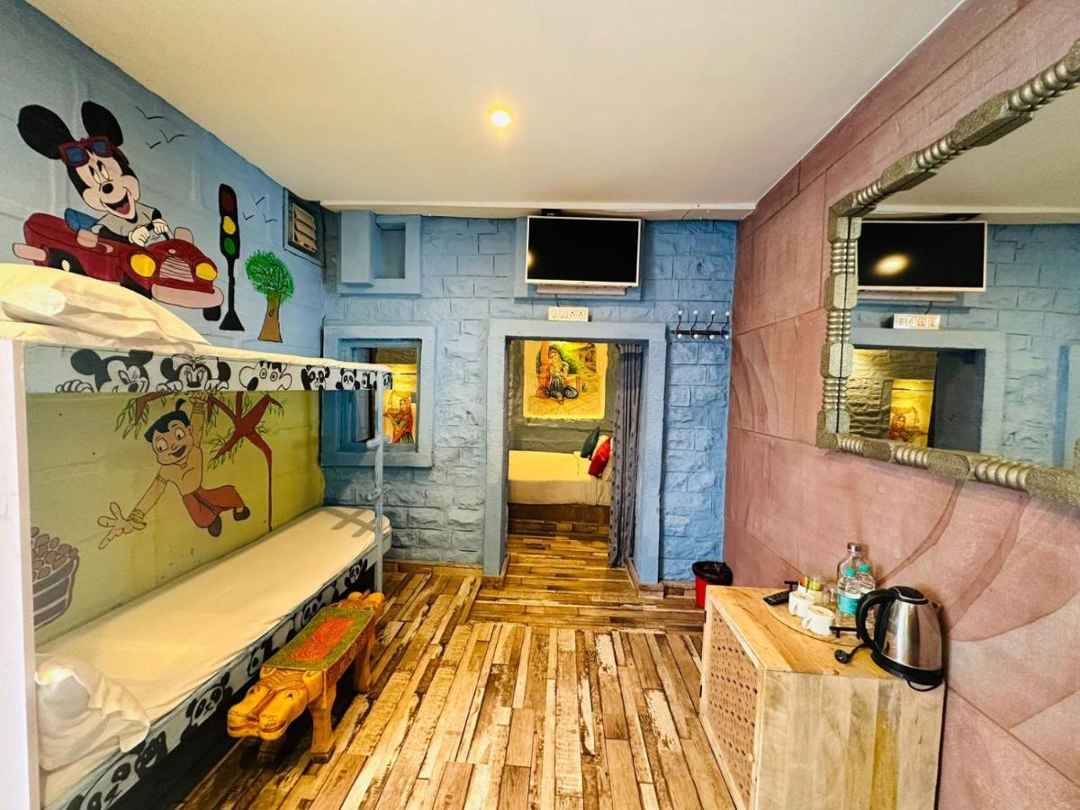 Hotel Rani Mahal 3*