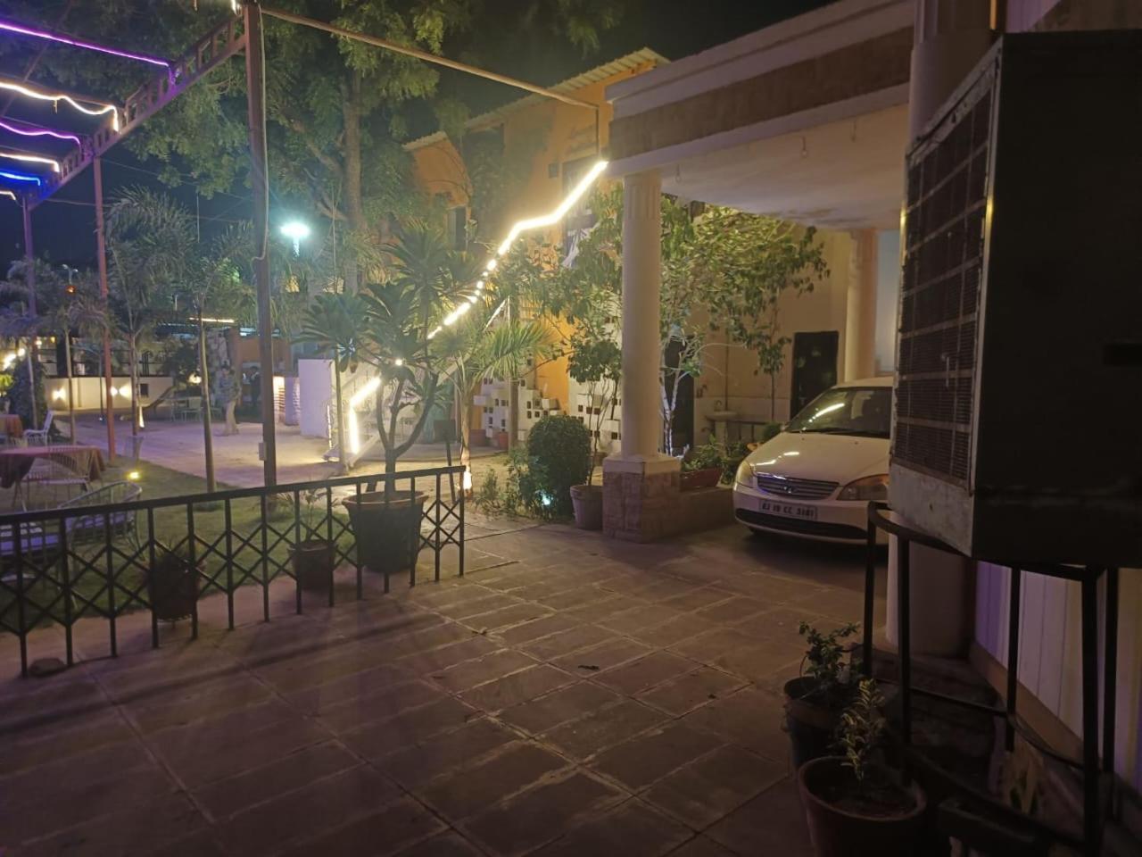 Guest house Sisodia &
