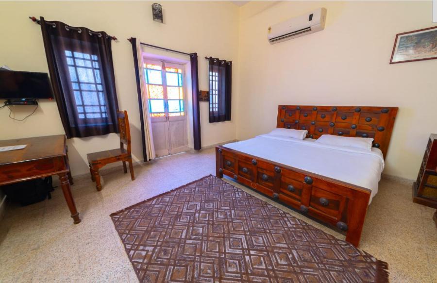 Guest house Sisodia &