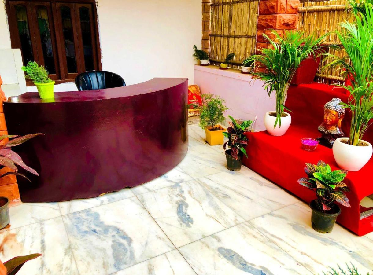 O Devmahal 3*