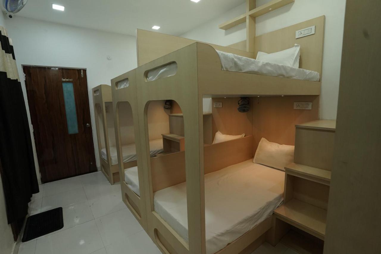 Hotel Shri Govindam