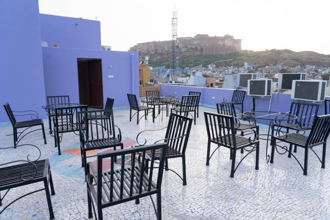 The New View Hotel 2*