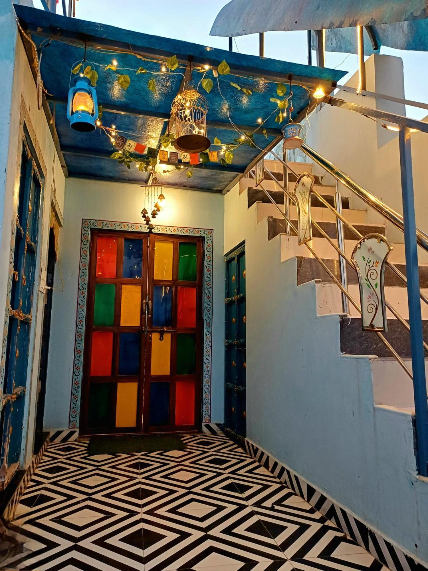 Hotel The Mehran Way Homestay
