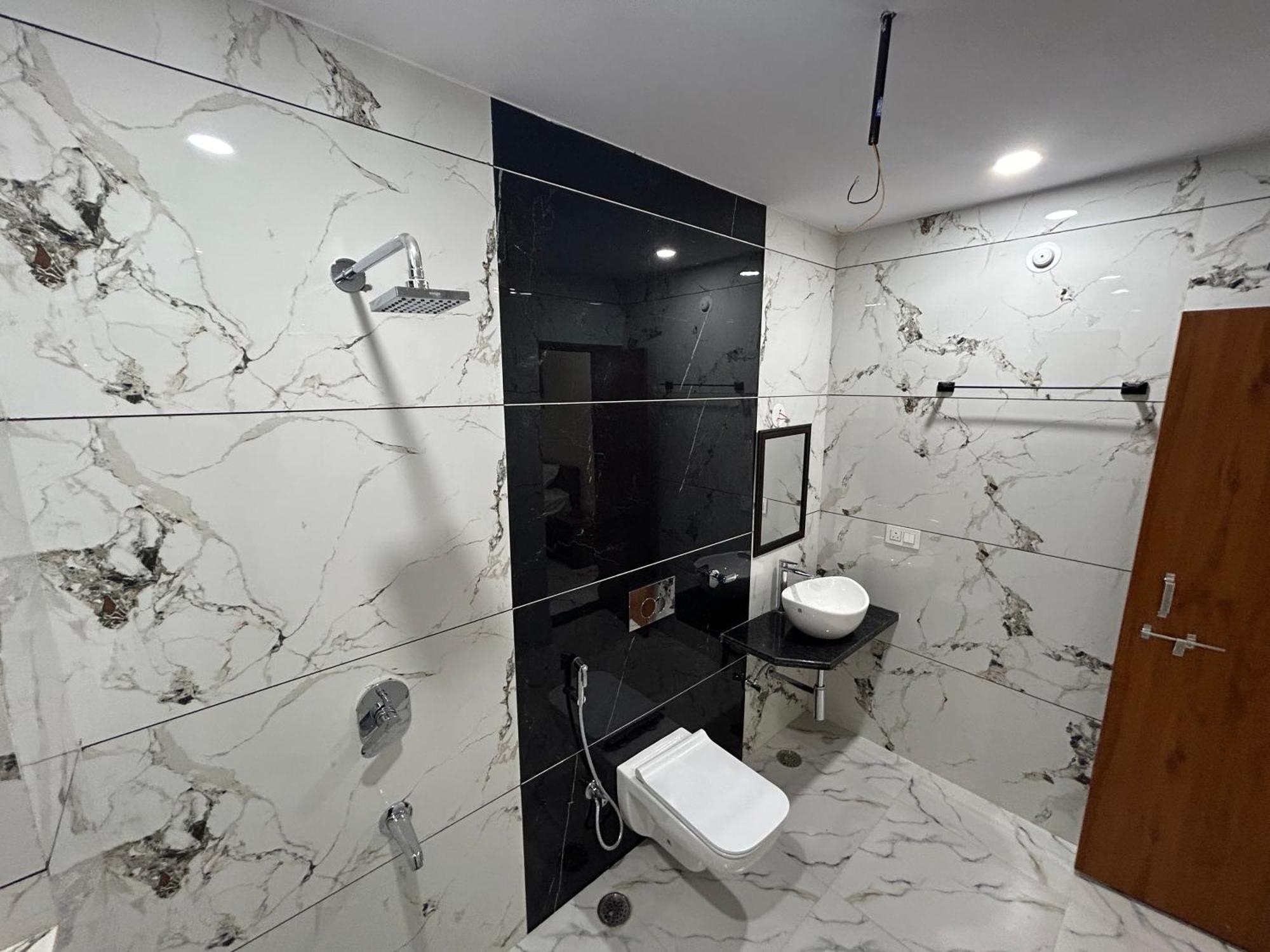 Maan Guest house *