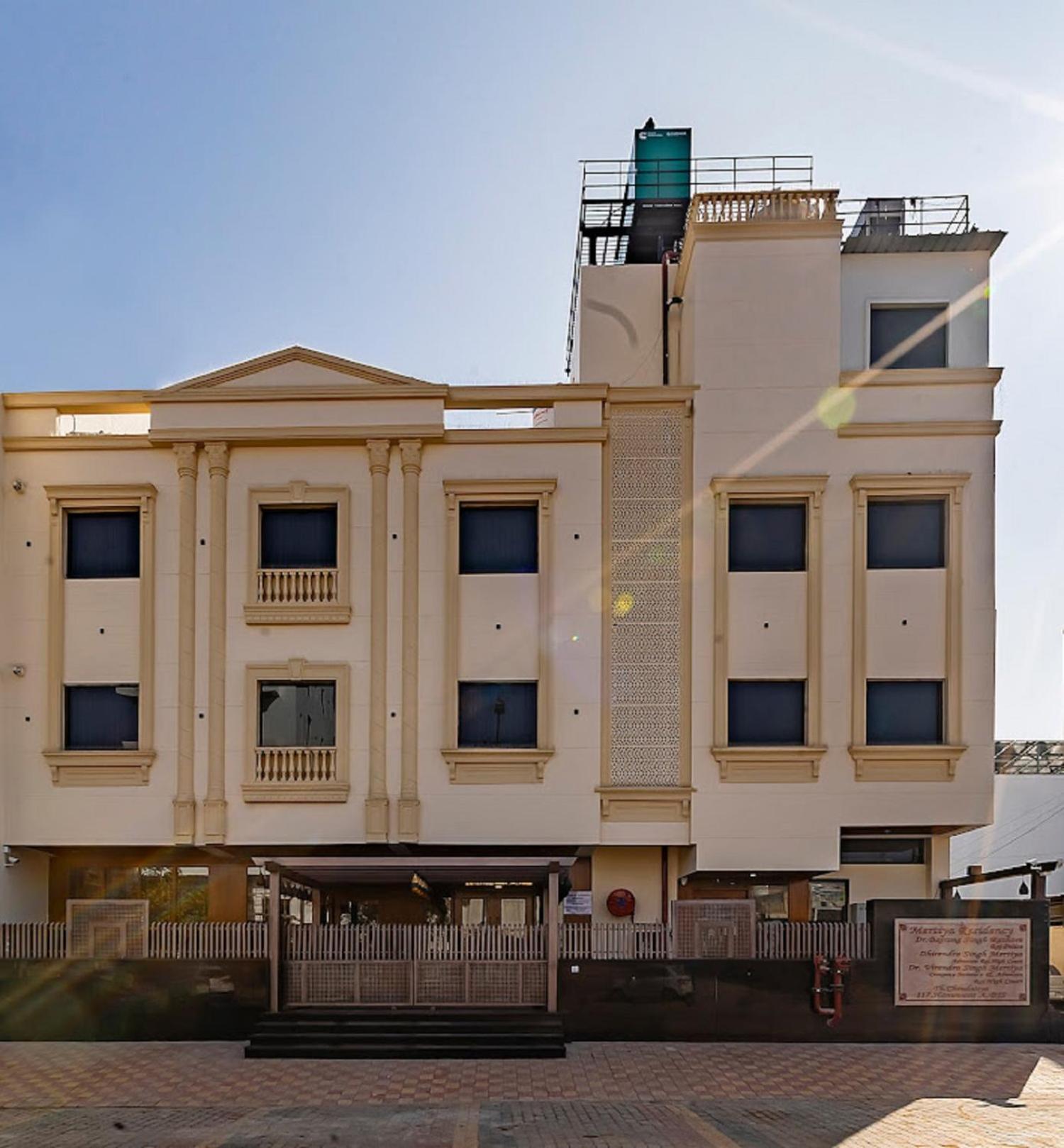 Five Elements Mertiya Residency 3*