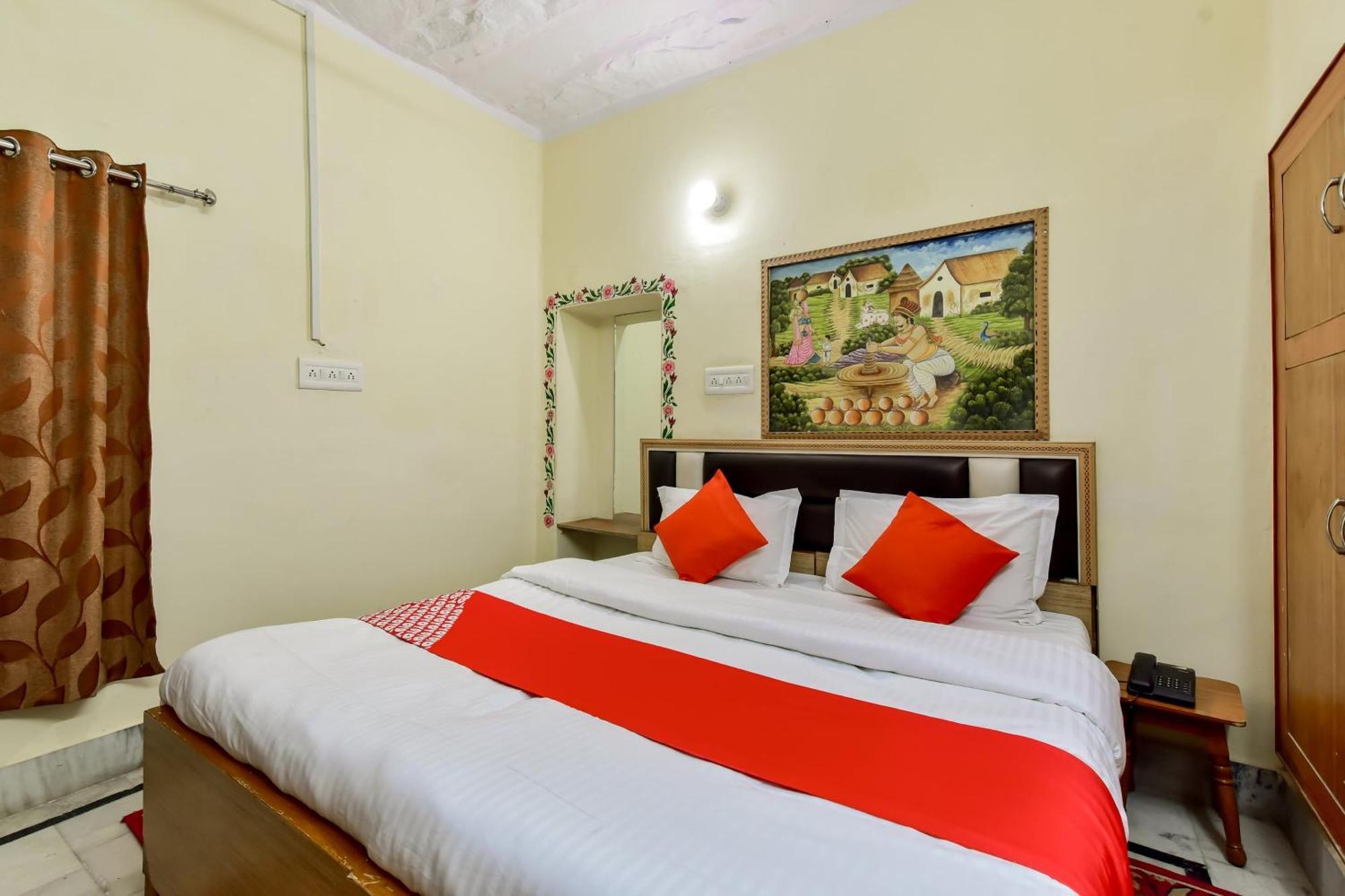 Dev Hotel