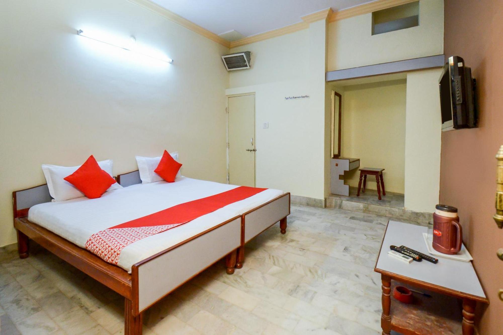 Hotel Super O Anand Jodhpur 3*